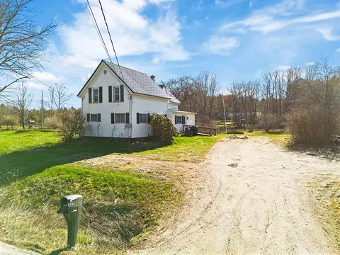 318 Pinkham Brook Rd, Durham, ME 04222