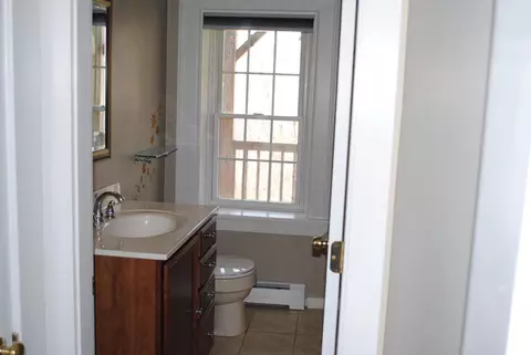 Bath - 20 Oak Grove Ave #4, Bath, ME 04530 photo 1 of 1