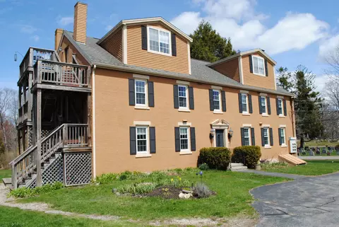20 Oak Grove Ave #4, Bath, ME 04530