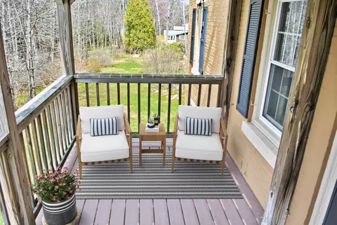 Exterior - 20 Oak Grove Ave #4, Bath, ME 04530 photo 3 of 3