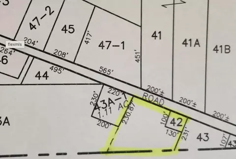 629 Russell Rd, Madison, ME 04950