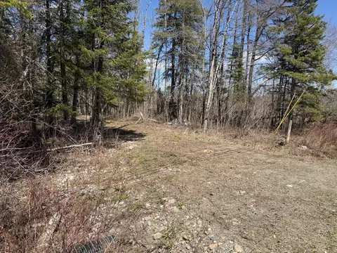 193 West Rd, Bradford, ME 04410