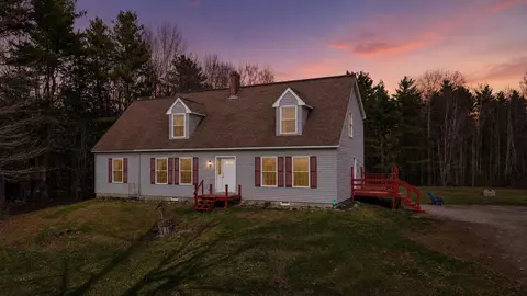 301 Bog Rd, Albion, ME 04910