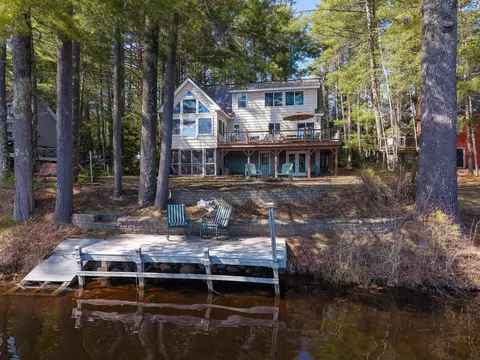8 Ridgewood Dr, Lebanon, ME 04027