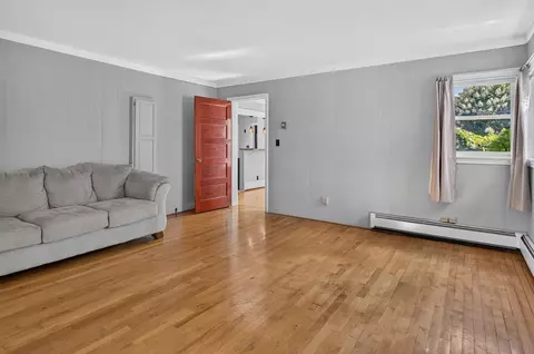 Living - 346 Penobscot Ave, Millinocket, ME 04462 photo 8 of 10