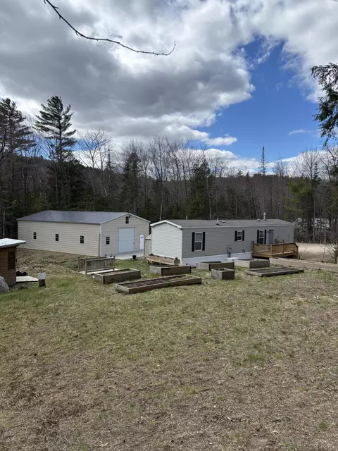 86 Mccrillis Brook Rd, Bryant Pond, ME 04219