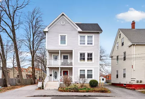 17 King St #3, Westbrook, ME 04092