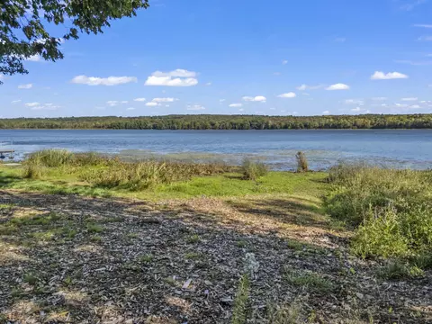 51 N Vigue Shore Rd, Albion, ME 04910