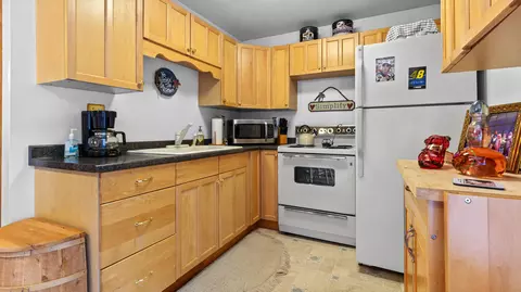 Kitchen - 139 Five Rd, Carmel, ME 04419 photo 6 of 6