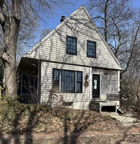 33 Prospect St, Portland, ME 04103