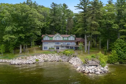 28 Whitetail Ln, Raymond, ME 04071