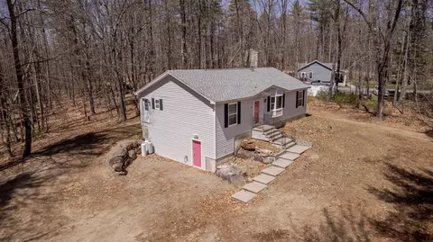 68 New Bridge Rd, Lebanon, ME 04027