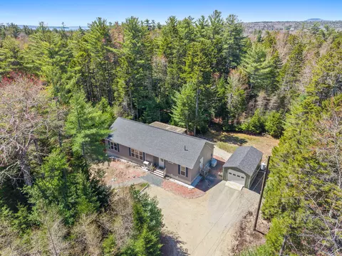 811 Newbury Neck Rd, Surry, ME 04684