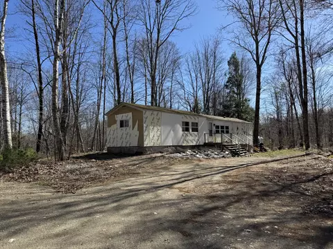 330 Old County Rd, Washington, ME 04574