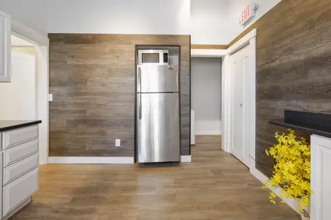 Entry Way - 156 N Main St, Brewer, ME 04412 photo 8 of 9
