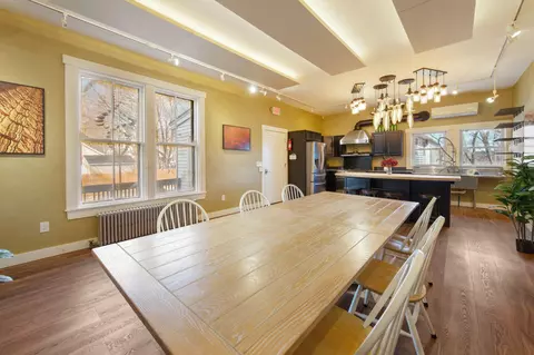 Dining - 156 N Main St, Brewer, ME 04412 photo 3 of 5