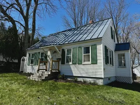345 Center St, Old Town, ME 04468