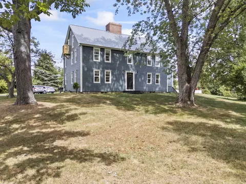 Exterior - 107 Berwick Rd, Berwick, ME 03901 photo 2 of 6