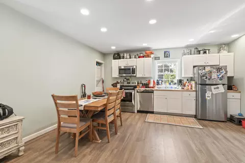 Kitchen - 107 Berwick Rd, Berwick, ME 03901 photo 4 of 4