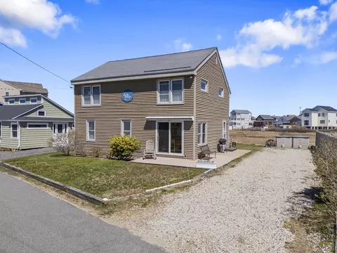 71 Ox Cart Ln, Wells, ME 04090