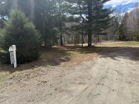 1704 Salem Rd, Salem Twp, ME 04983