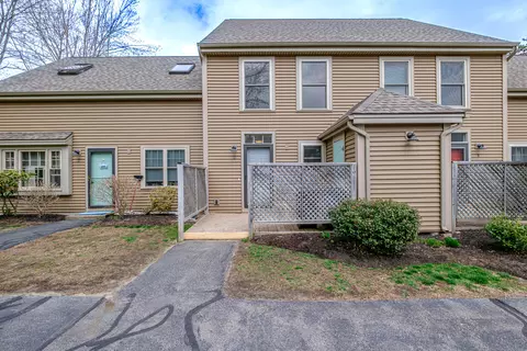 7 Old Salt Rd #2, Old Orchard Beach, ME 04064