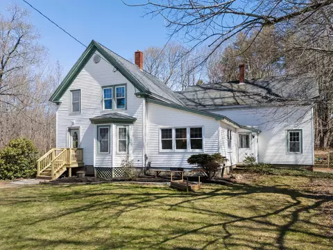 407 Northeast Rd, Standish, ME 04084