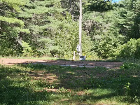 336 Medford Rd, Lagrange, ME 04453