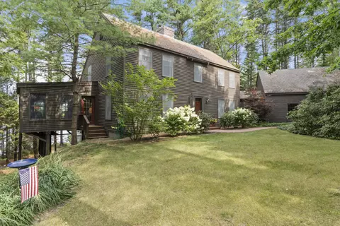 42 Indian Point Ter, Harpswell, ME 04079