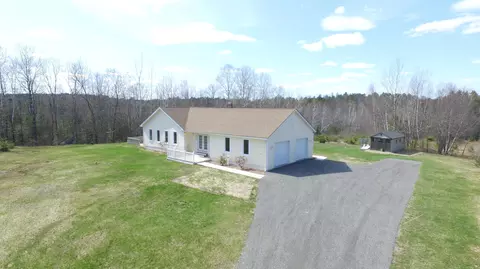 701 Us 202, Monmouth, ME 04265