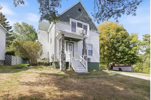154 Madison St, Auburn, ME 04210