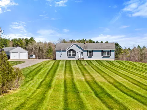 251 Coles Corner Rd, Winterport, ME 04496