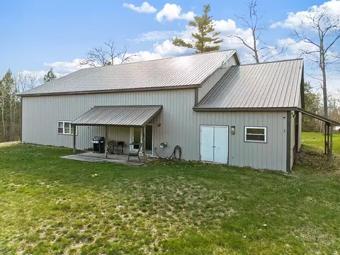 291 Cross Hill Rd, Augusta, ME 04330
