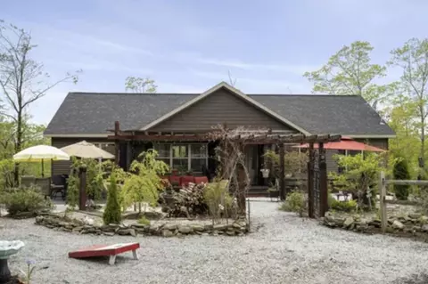 85 Lions Ridge Dr, Alna, ME 04535