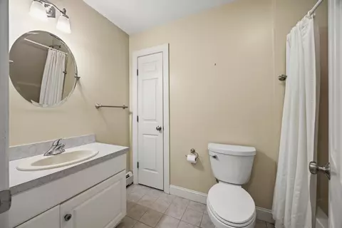 Bath - 33 Ambrose Cir, Gray, ME 04039 photo 1 of 3