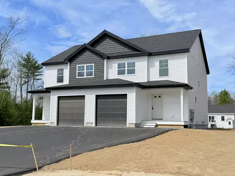 2 June Dr #102, Saco, ME 04072