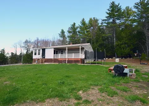 77 Wheeler Hill Rd, Wales, ME 04280