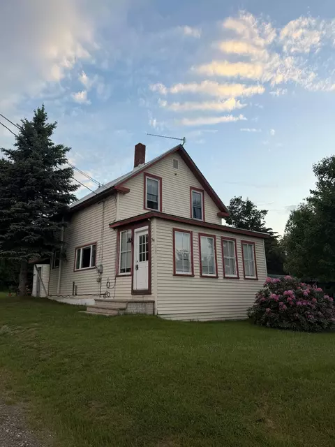 350 Main St, Jackman, ME 04945