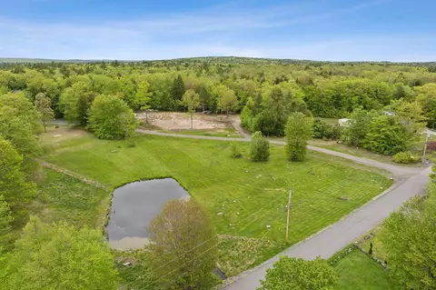 68 Sky Dr, Windham, ME 04062 photo 2