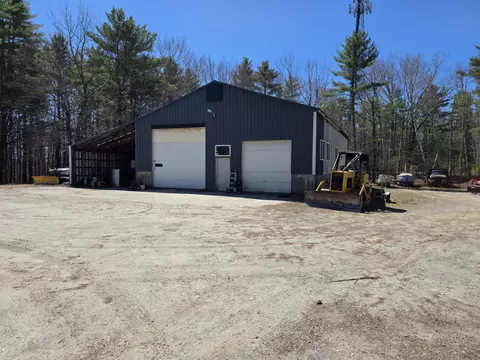 56 A Buzzell Ln, Greene, ME 04236