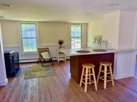 111 E Main St, Vinalhaven, ME 04863