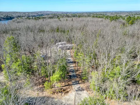 41 Cain Ln, West Gardiner, ME 04345