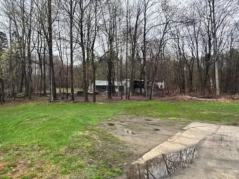 Exterior - 39 Payne St, Springvale, ME 04083 photo 3 of 4
