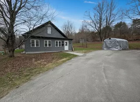 3 High St, Harmony, ME 04942