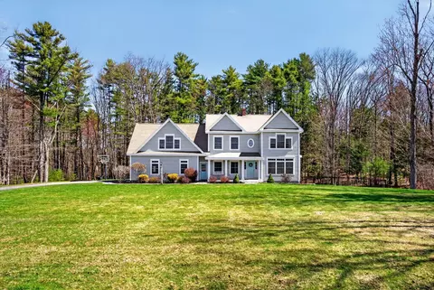 5 Mountview Dr, Gorham, ME 04038