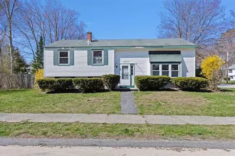 33 Sokokis St, South Portland, ME 04106