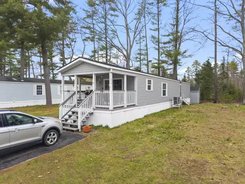 20 Tufton St, Brunswick, ME 04011