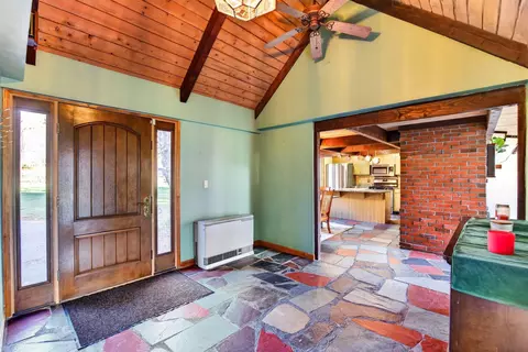 Entry Way - 18 Brookside Dr, Standish, ME 04084 photo 2 of 4