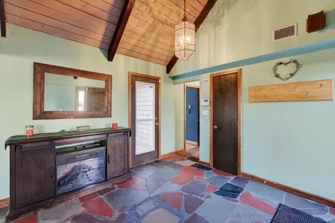 Entry Way - 18 Brookside Dr, Standish, ME 04084 photo 3 of 4