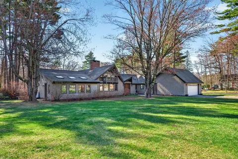 18 Brookside Dr, Standish, ME 04084
